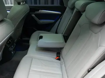 AUDI Q5 QUATTRO 45 TSI