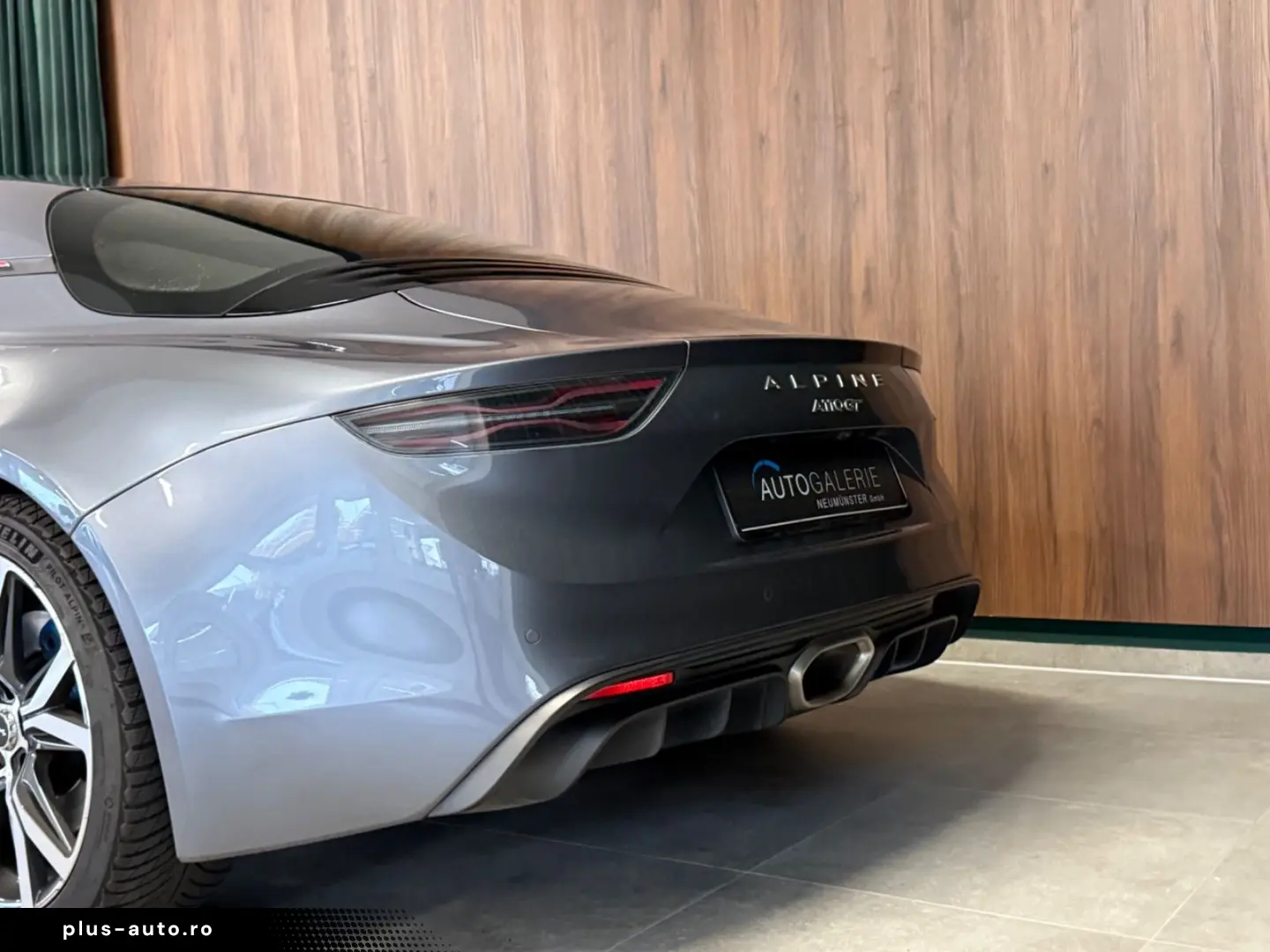 ALPINE A110 GT 300PS Carbon KAM Sound Navi Klima SHZ