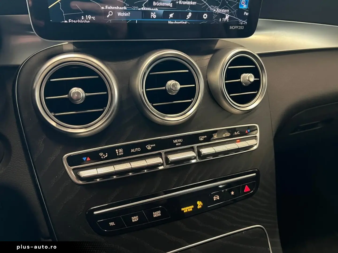 MERCEDES-BENZ GLC 300 e 4M MBUX Fahrassist LED Wide Cam. HUD