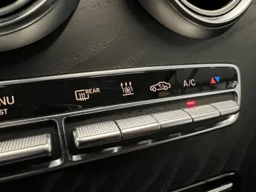 MERCEDES-BENZ GLC 300 e 4M MBUX Fahrassist LED Wide Cam. HUD