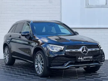 MERCEDES-BENZ GLC 300e 4Matic AMG LED FACELIFT AHK ACC ALC
