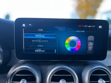 MERCEDES-BENZ GLC 300e 4Matic AMG LED FACELIFT AHK ACC ALC