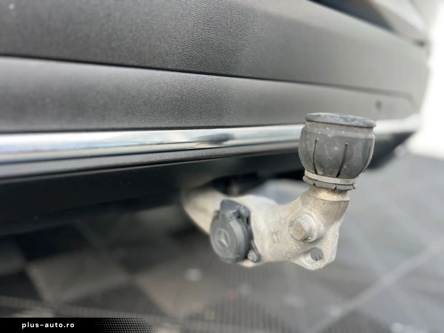 MERCEDES-BENZ GLC 300e 4Matic AMG LED FACELIFT AHK ACC ALC