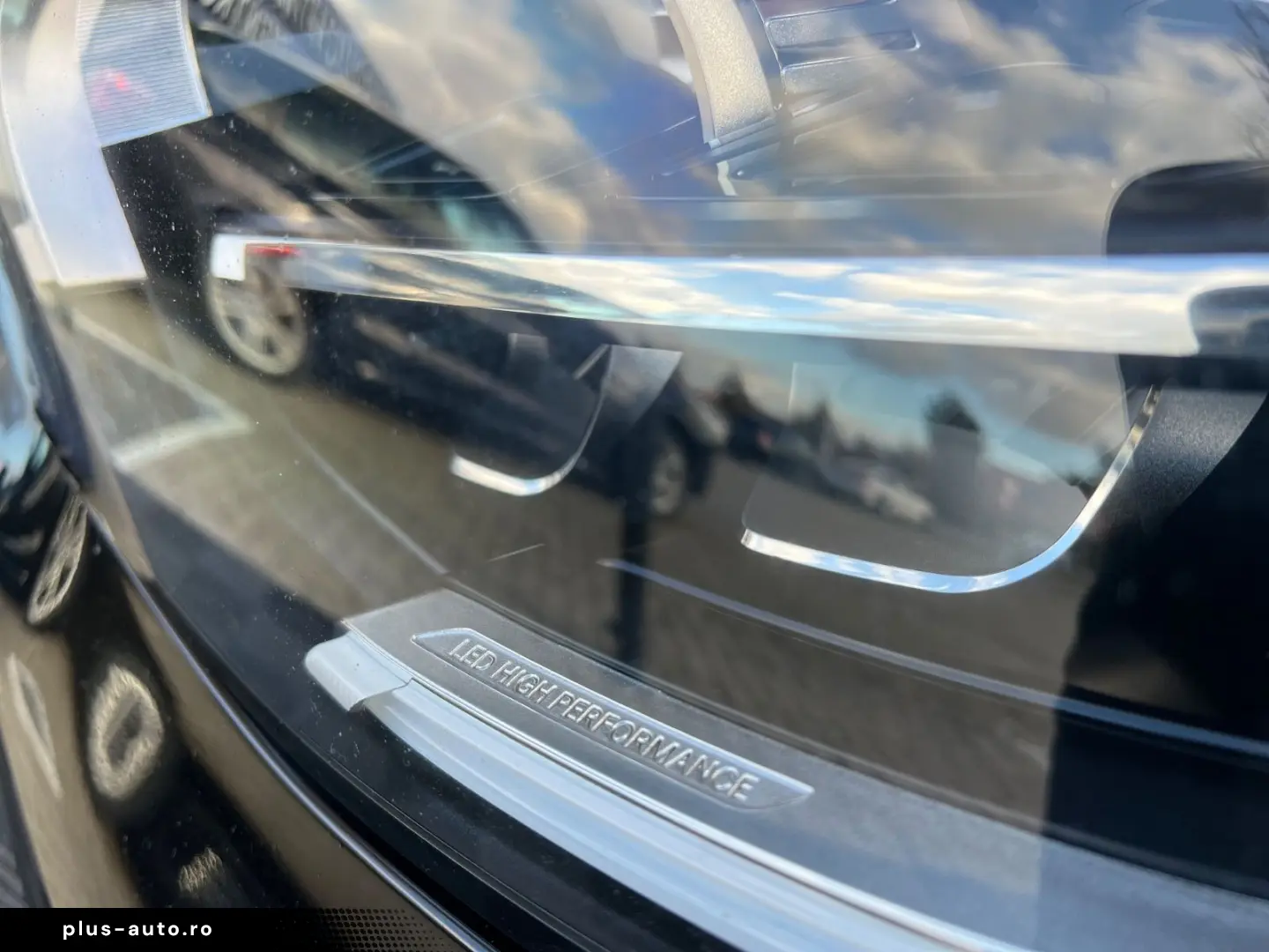 MERCEDES-BENZ GLC 300e 4Matic AMG LED FACELIFT AHK ACC ALC