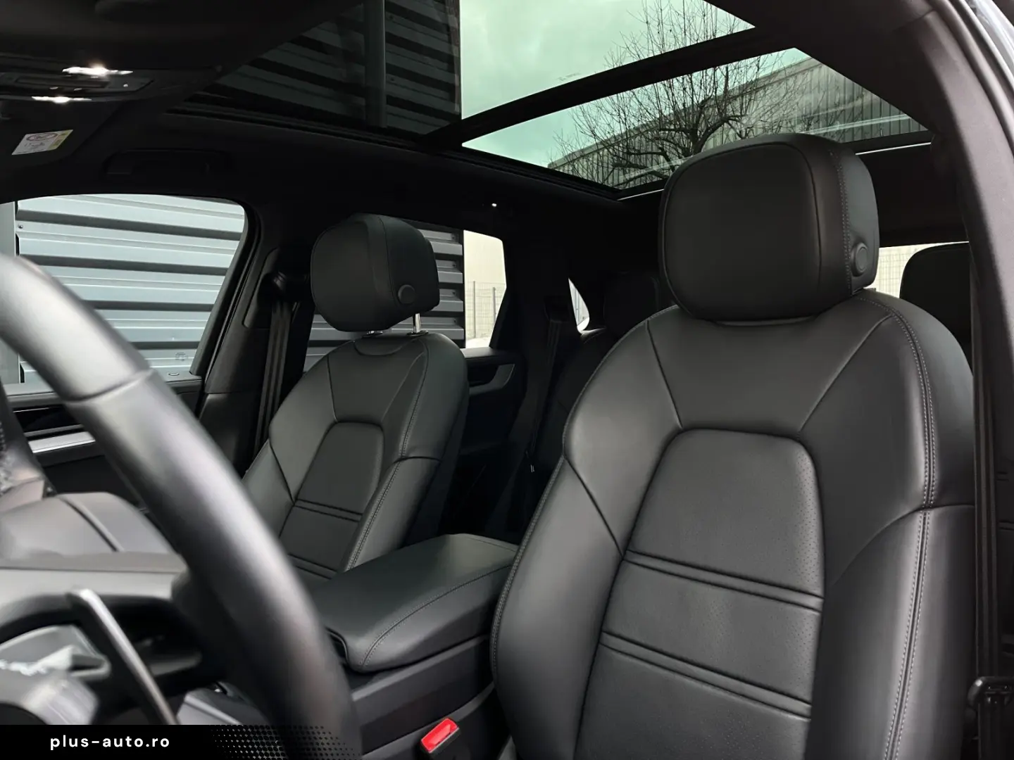 PORSCHE Cayenne E-Hybrid Pano. BOSE AHK Inno Luftf.