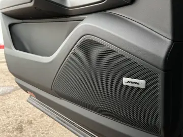 PORSCHE Cayenne E-Hybrid Pano. BOSE AHK Inno Luftf.