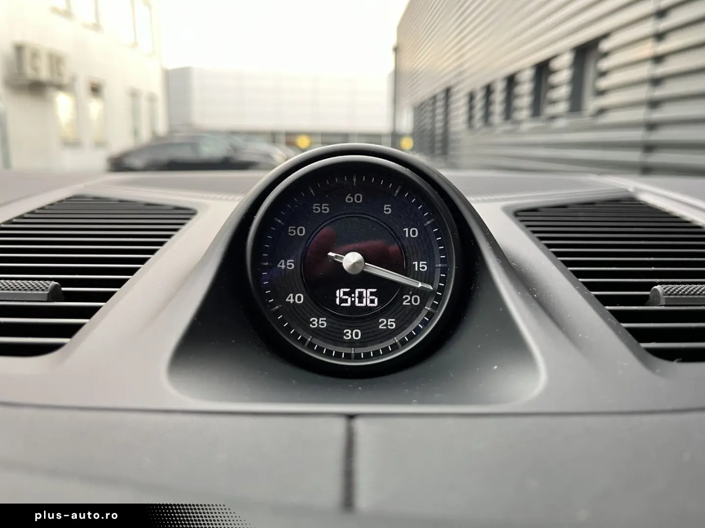 PORSCHE Cayenne E-Hybrid Pano. BOSE AHK Inno Luftf.