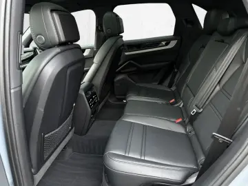 PORSCHE Cayenne S E-Hybrid PANO BOSE Soft-Close