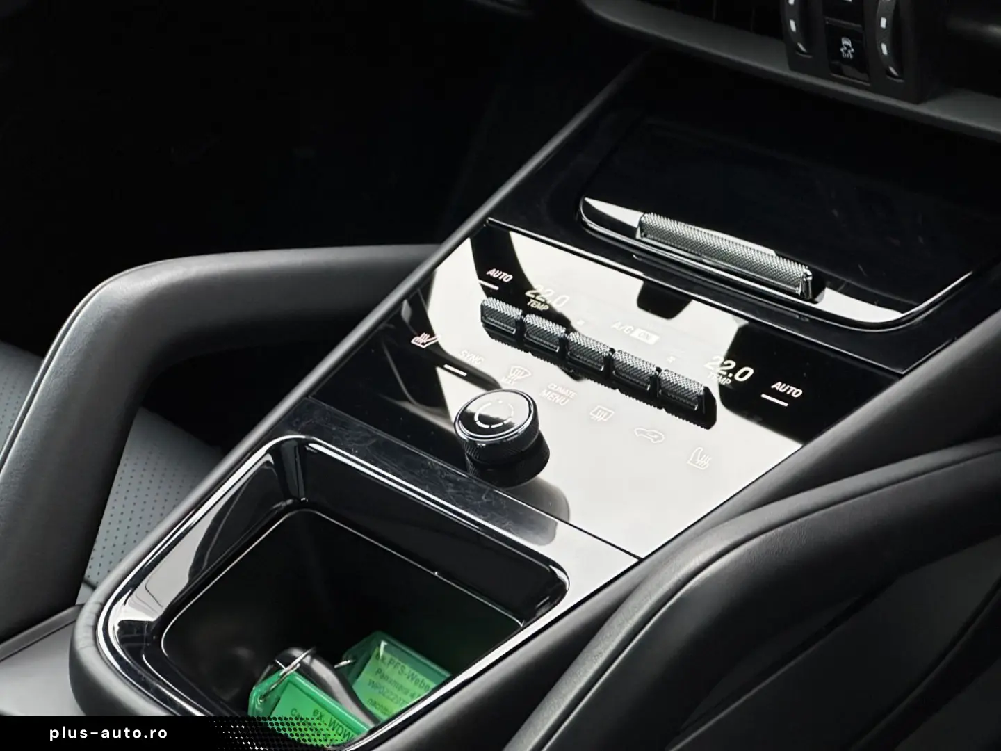 PORSCHE Cayenne S E-Hybrid PANO BOSE Soft-Close