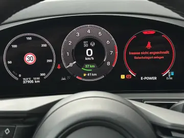 PORSCHE Cayenne S E-Hybrid PANO BOSE Soft-Close