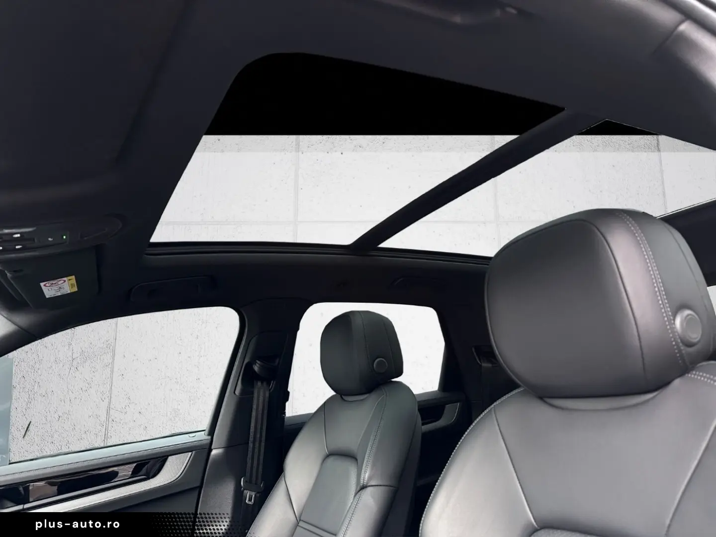 PORSCHE Cayenne S E-Hybrid PANO BOSE Soft-Close