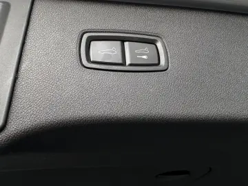 PORSCHE Cayenne S E-Hybrid PANO BOSE Soft-Close