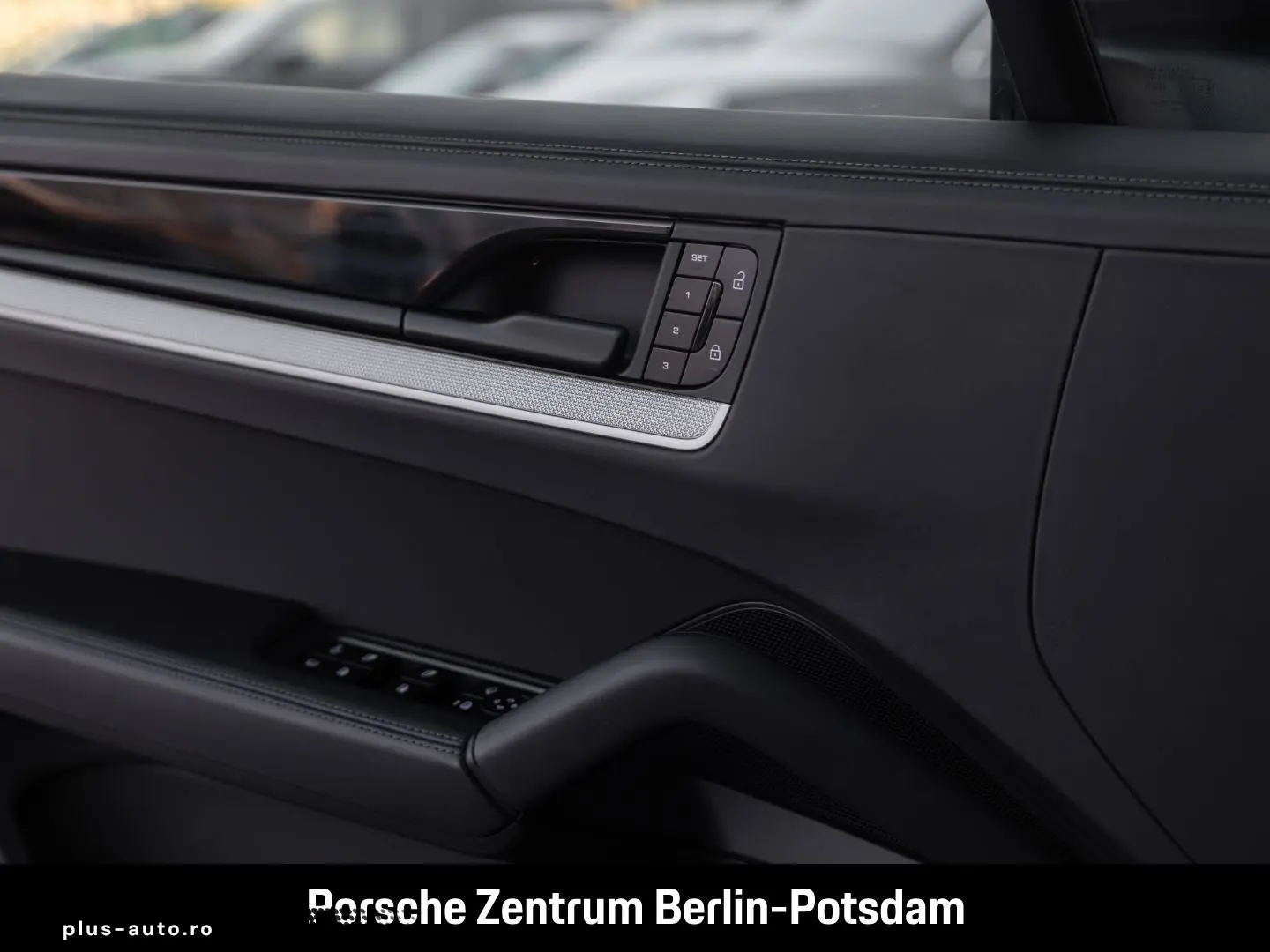 PORSCHE Cayenne S E-Hybrid InnoDrive Head-Up Soft-Close