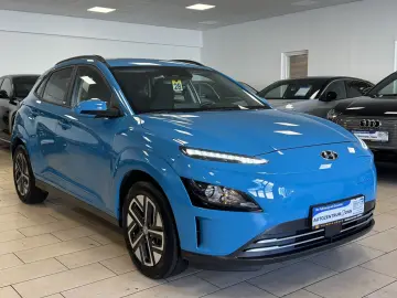 HYUNDAI Kona Select 2WD