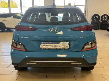 HYUNDAI Kona Select 2WD