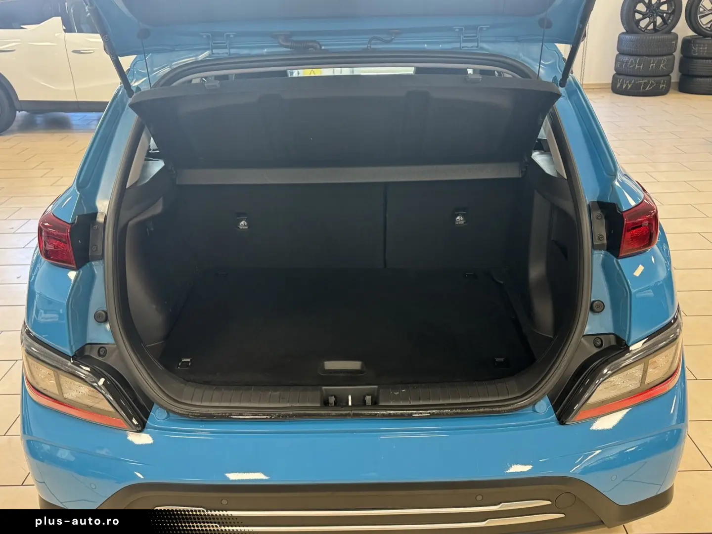 HYUNDAI Kona Select 2WD