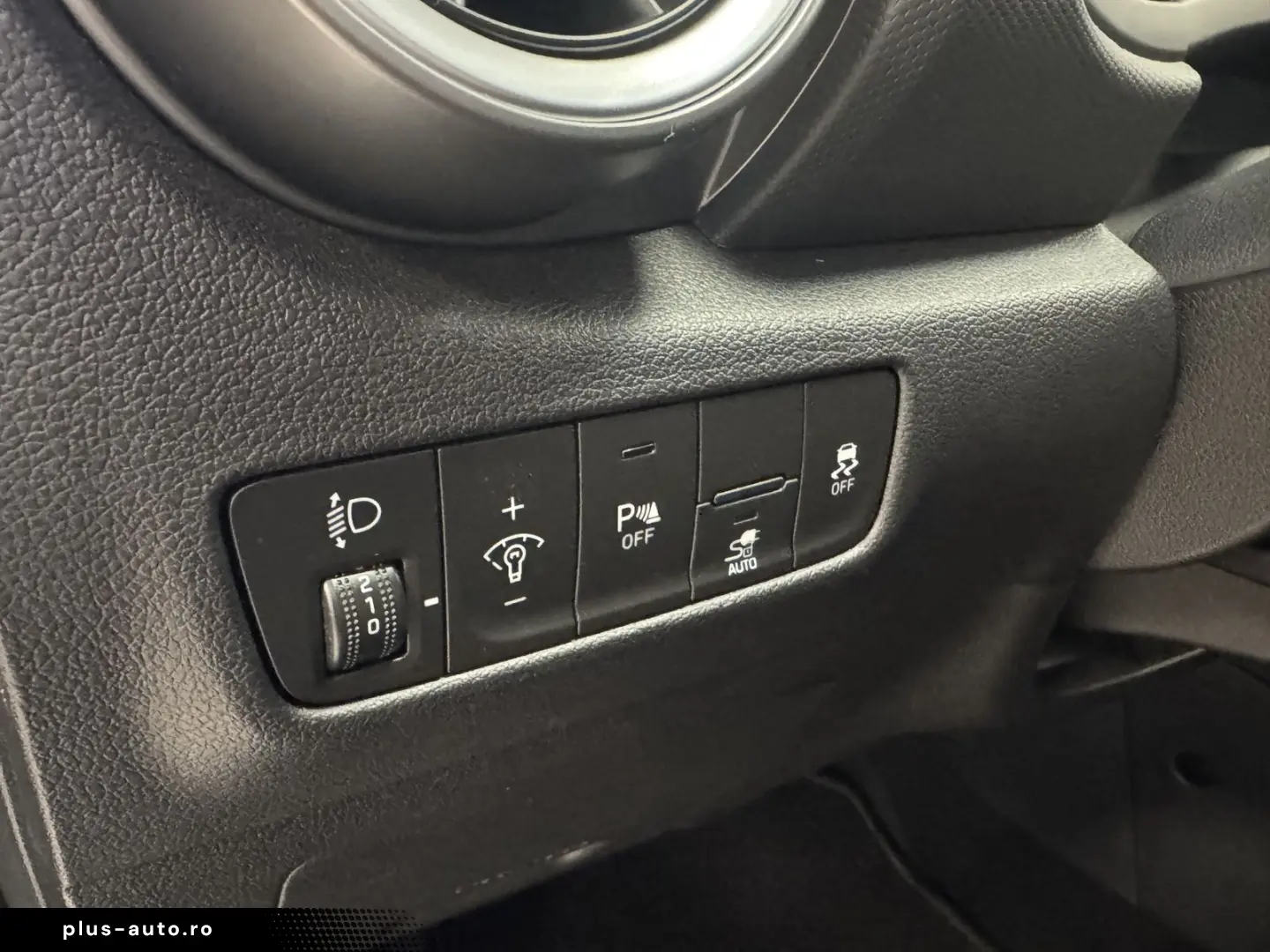 HYUNDAI Kona Select 2WD