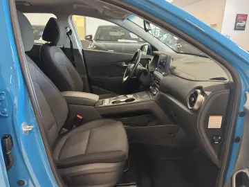 HYUNDAI Kona Select 2WD