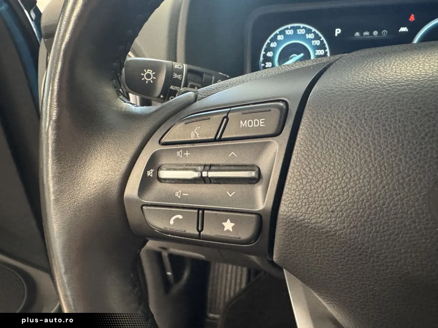 HYUNDAI Kona Select 2WD