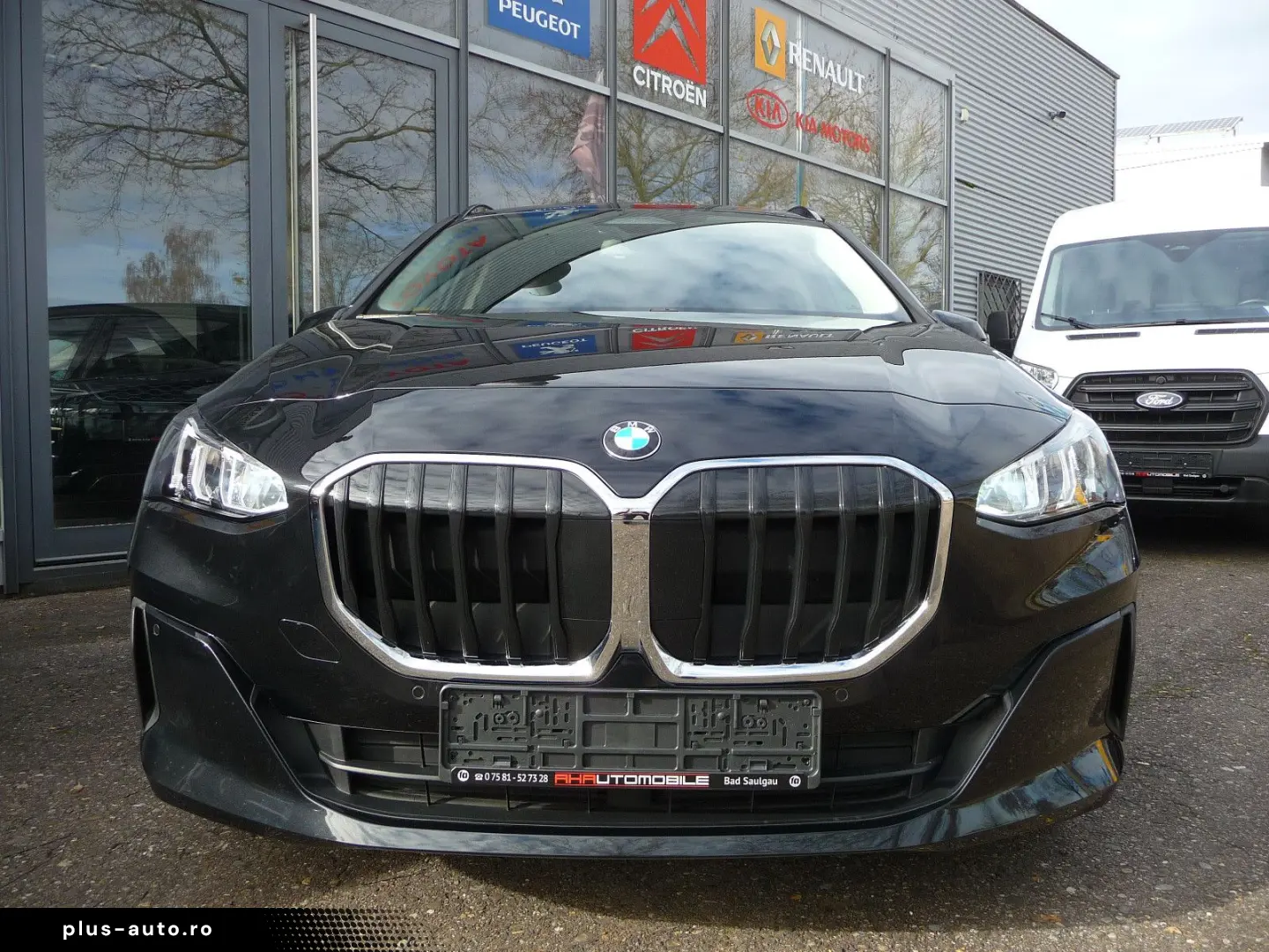 BMW 220i Active Tourer  Aut. PANO el.AHK LED NAVI