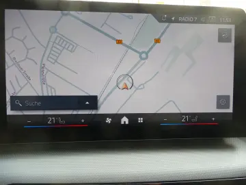 BMW 220i Active Tourer  Aut. PANO el.AHK LED NAVI