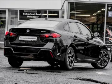 BMW 218d M DESIGN ADAPT.LED DA PA SHZ