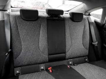 BMW 218d M DESIGN ADAPT.LED DA PA SHZ