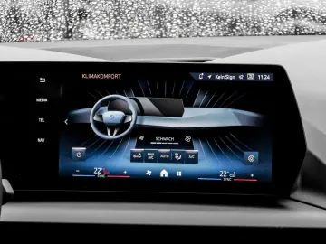 BMW 218d M DESIGN ADAPT.LED DA PA SHZ