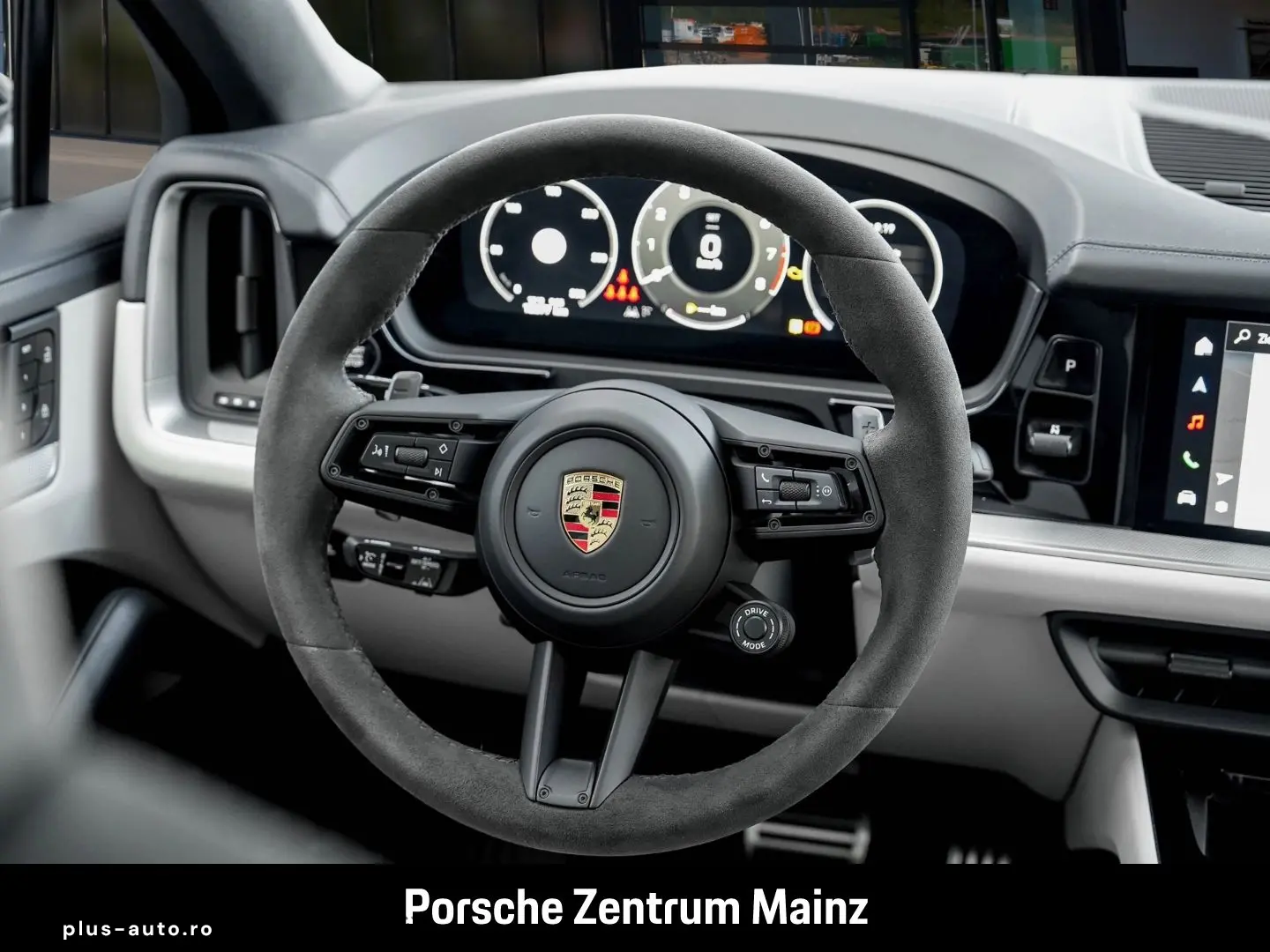 PORSCHE Cayenne S Coupe Innodrive 18Wege Anhängezugvor.