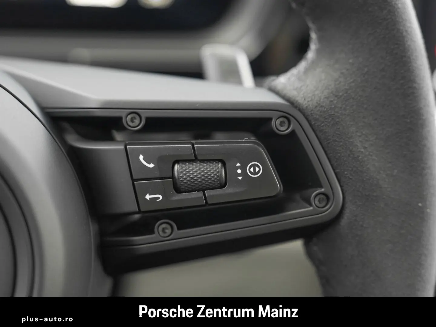 PORSCHE Cayenne S Coupe Innodrive 18Wege Anhängezugvor.