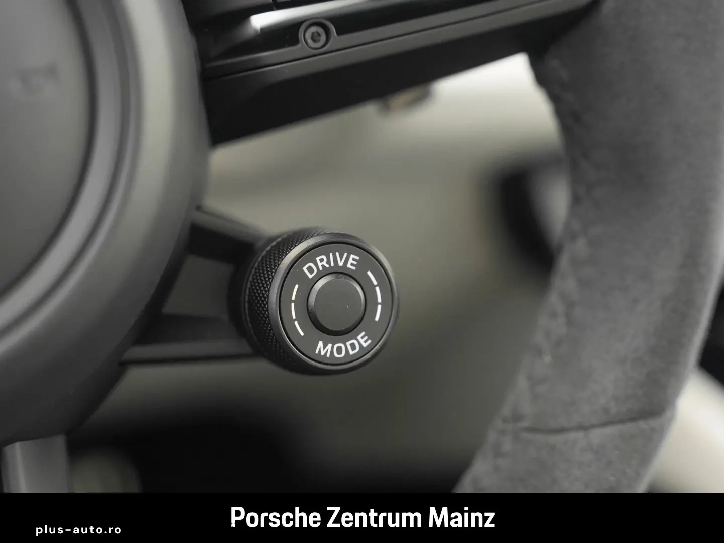 PORSCHE Cayenne S Coupe Innodrive 18Wege Anhängezugvor.