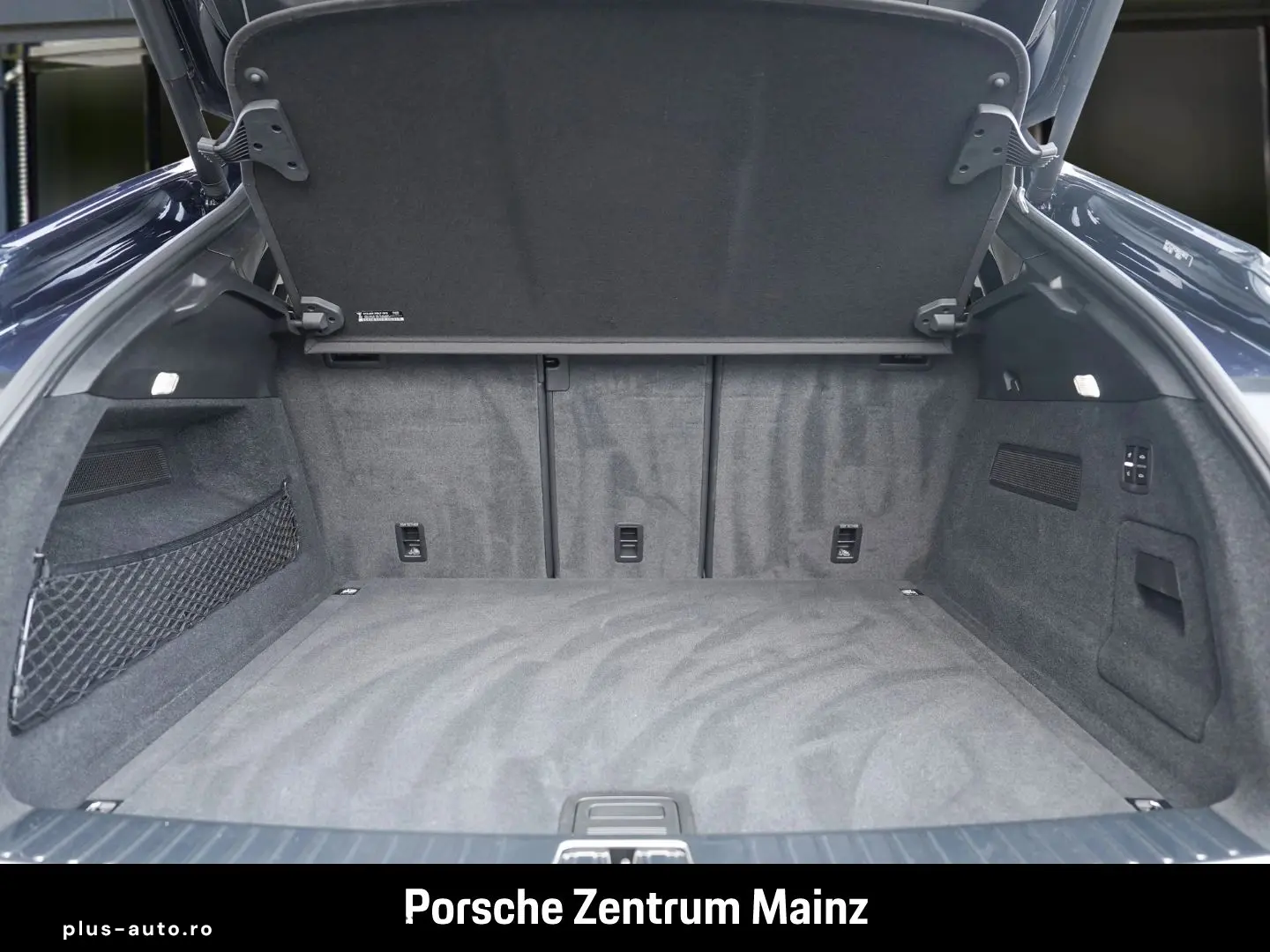 PORSCHE Cayenne S Coupe Innodrive 18Wege Anhängezugvor.