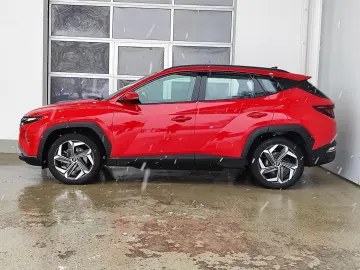 HYUNDAI TUCSON 1.6 T-GDI DCT PHEV Tractiune integrala