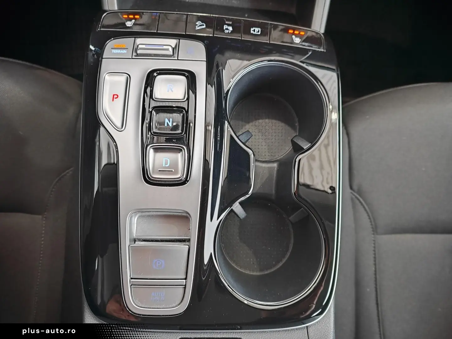 HYUNDAI TUCSON 1.6 T-GDI DCT PHEV Tractiune integrala