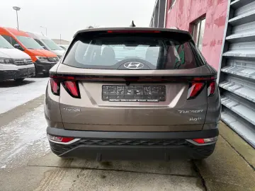 HYUNDAI Tucson Plug-In Hybrid 4WD