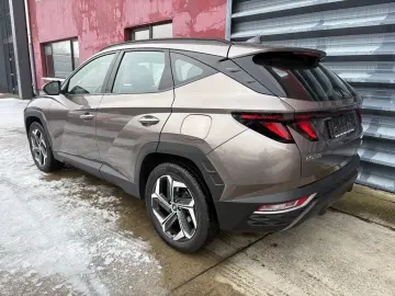 HYUNDAI Tucson Plug-In Hybrid 4WD