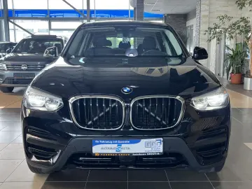 BMW X3 xDrive 30e Advantage LED PDC SHZ DAB Tempomat