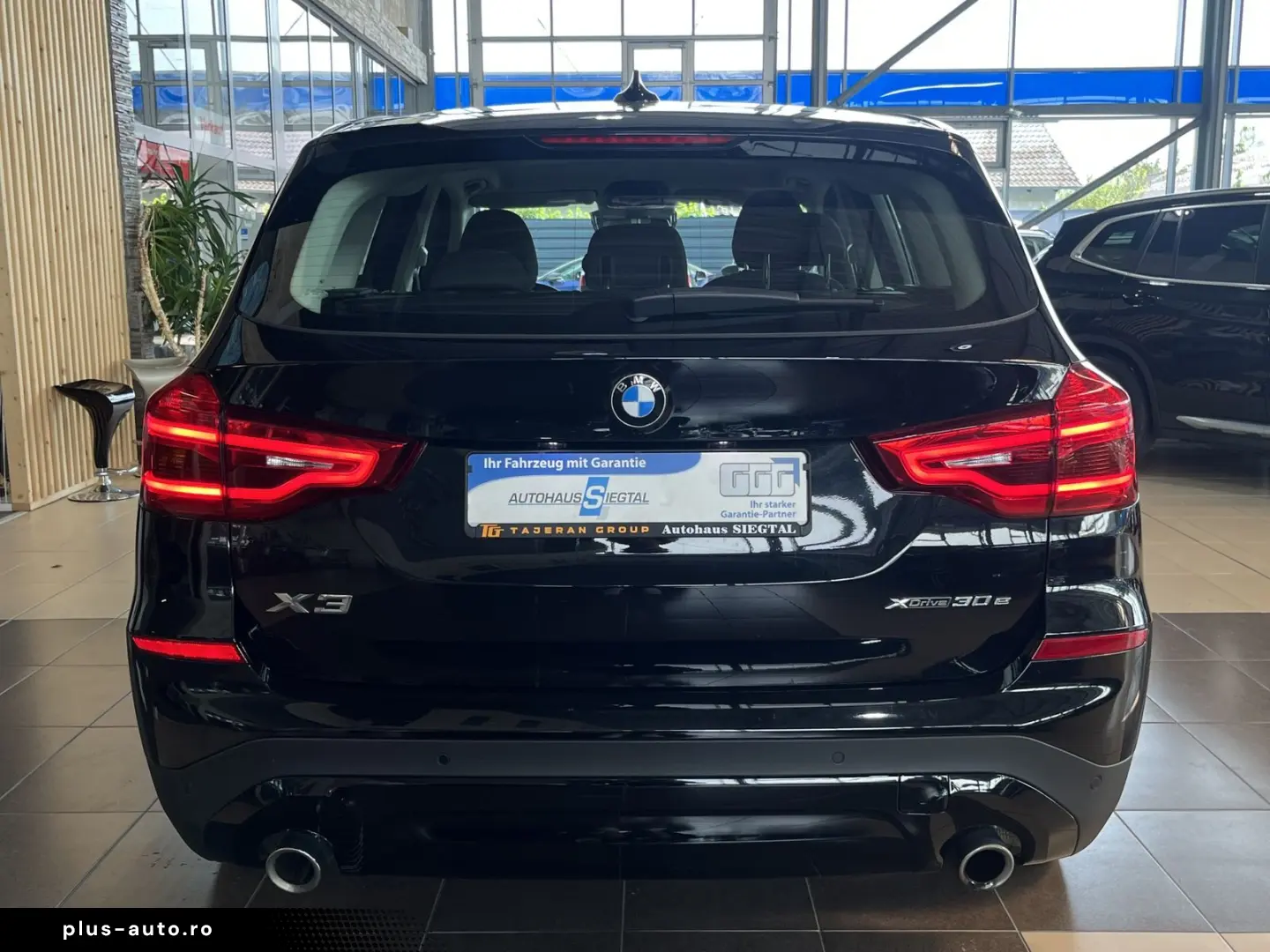BMW X3 xDrive 30e Advantage LED PDC SHZ DAB Tempomat