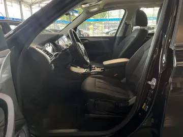 BMW X3 xDrive 30e Advantage LED PDC SHZ DAB Tempomat