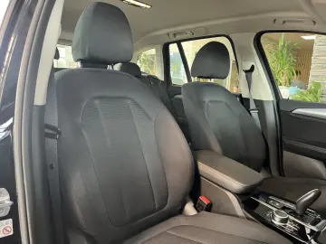 BMW X3 xDrive 30e Advantage LED PDC SHZ DAB Tempomat