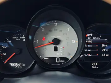 PORSCHE MACAN-S  FAB 10.2014   3.0 DIESEL 258CP