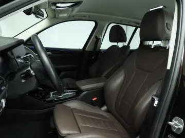 BMW X3 xDrive20i   LED   Leder   navi   Active cruis