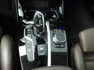 BMW X3 xDrive20i   LED   Leder   navi   Active cruis