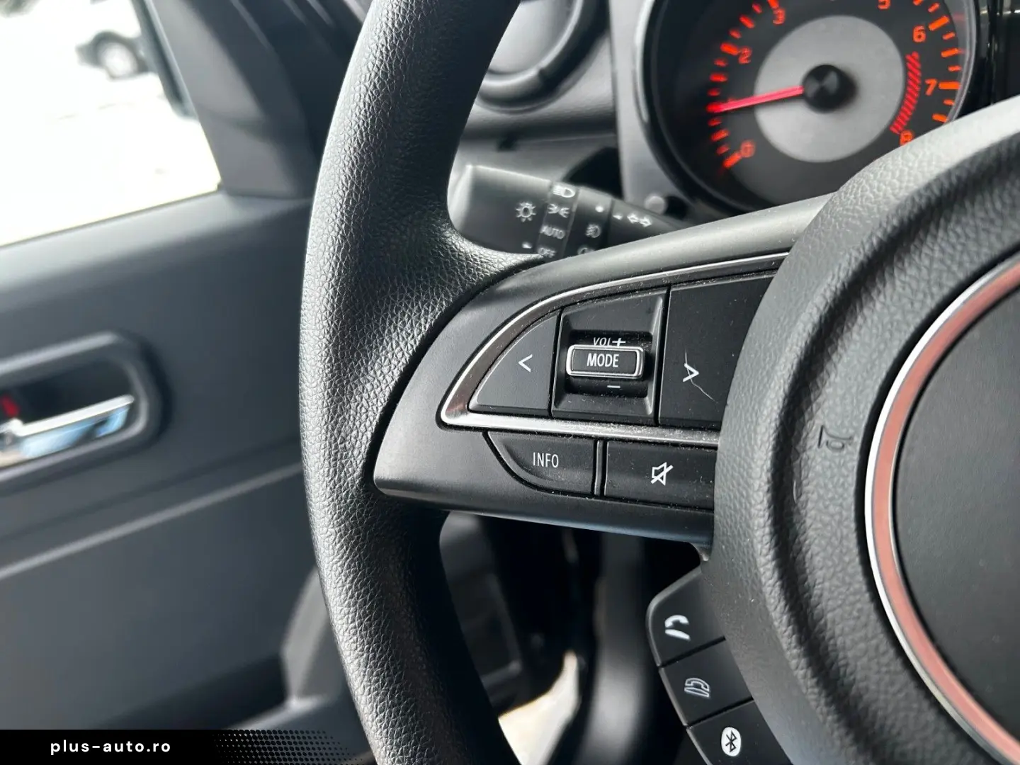 SUZUKI Jimny Comfort AllGrip Notrad SHZ