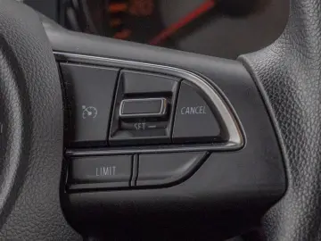 SUZUKI Jimny Comfort AllGrip NFZ TEMPOMAT.WINDE.SHZ.AHK