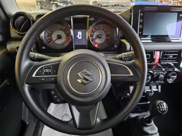 SUZUKI Jimny 5-Türer Allgrip Höherlegung Federn 15  Alu