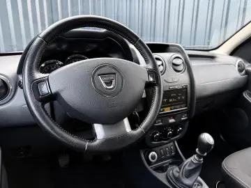 DACIA DUSTER   FAB 04.2014   4X4   1.5 DIESEL 110CP
