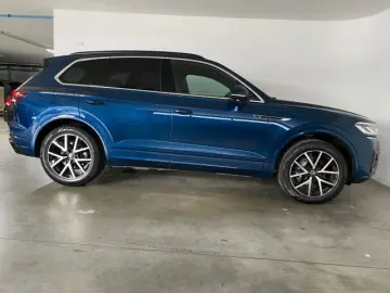 VW Touareg R-Line 3.0 V6 TDI tiptronic 4Motion