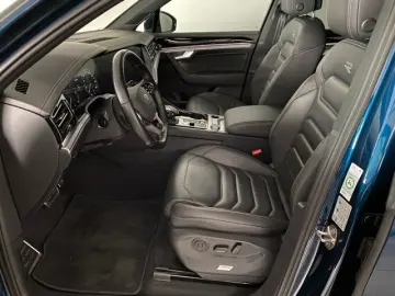 VW Touareg R-Line 3.0 V6 TDI tiptronic 4Motion