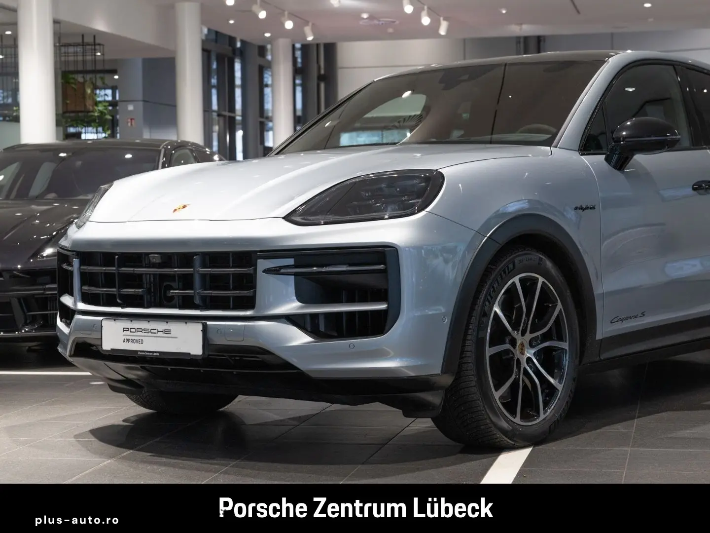 PORSCHE Cayenne S E-Hybrid Coupe HA-Lenkung InnoDrive